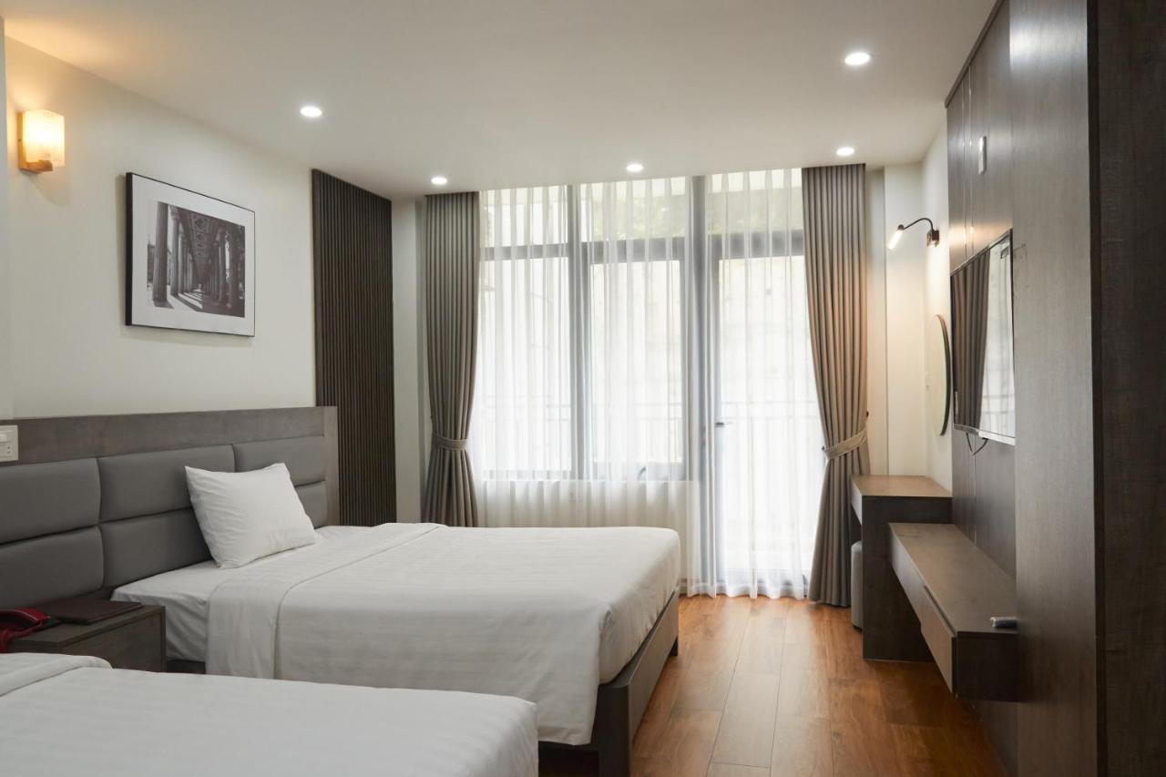 הלונג Van Nam Hotel מראה חיצוני תמונה