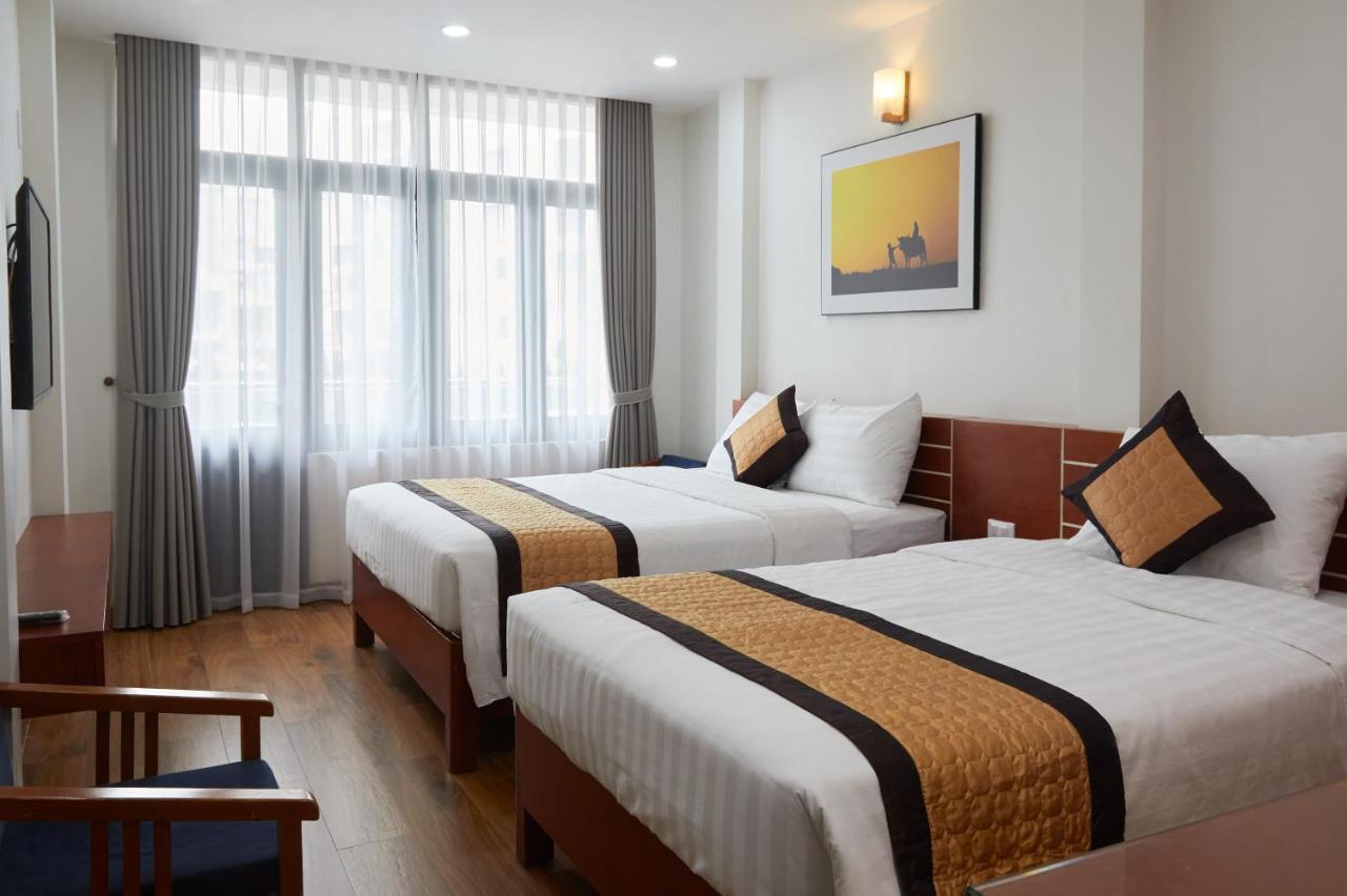 הלונג Van Nam Hotel מראה חיצוני תמונה
