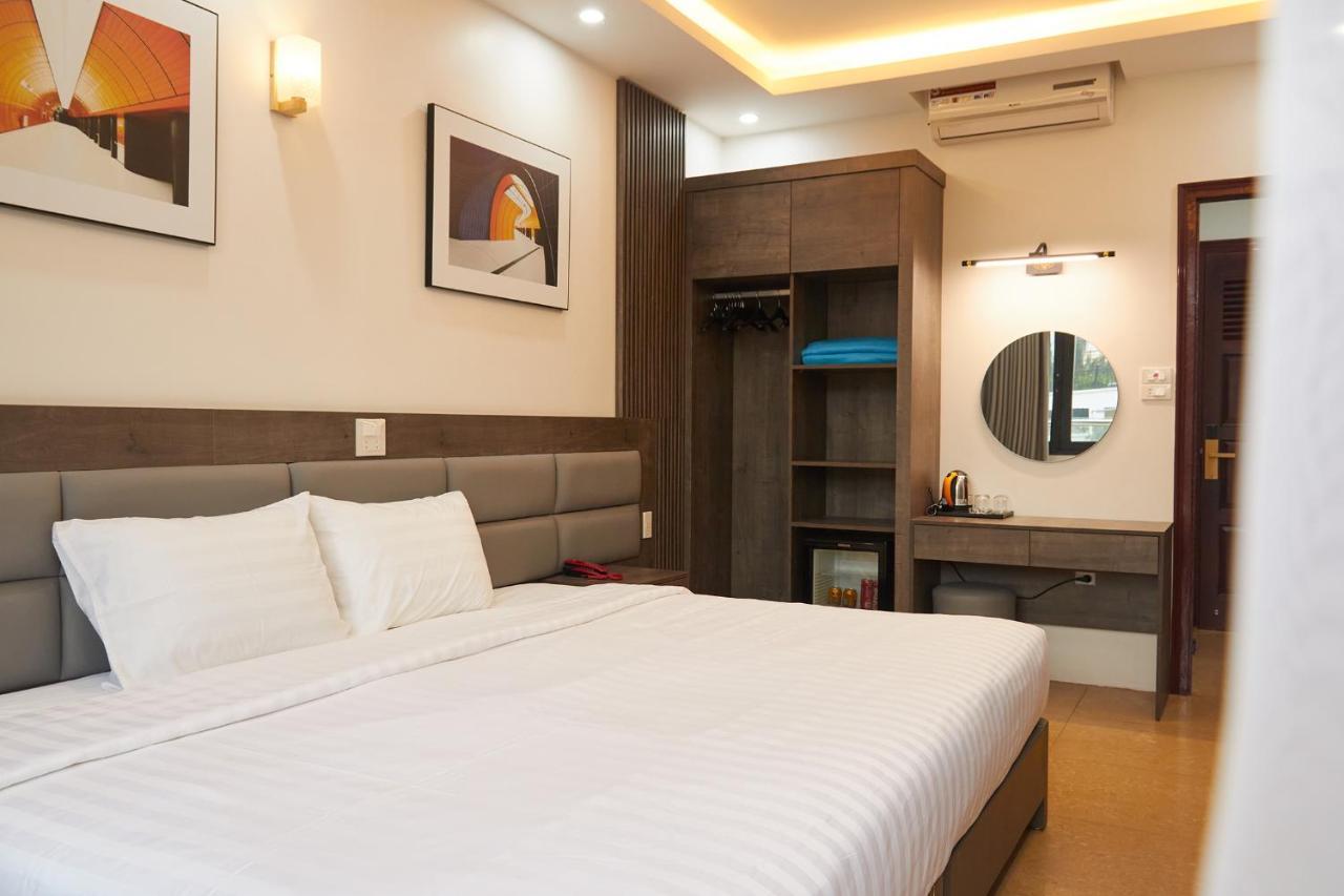 הלונג Van Nam Hotel מראה חיצוני תמונה
