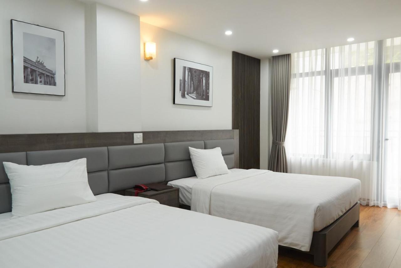 הלונג Van Nam Hotel מראה חיצוני תמונה
