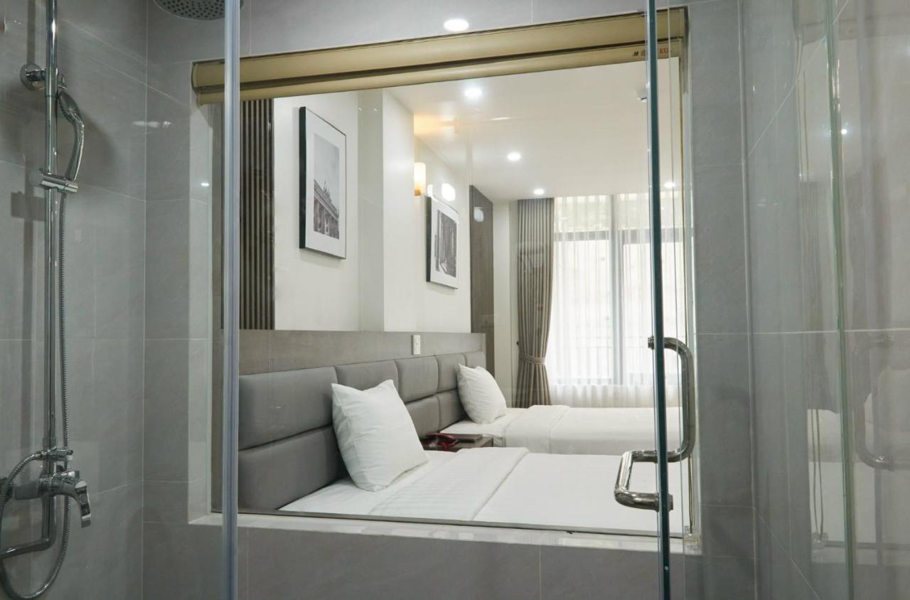 הלונג Van Nam Hotel מראה חיצוני תמונה