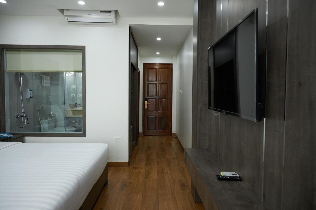 הלונג Van Nam Hotel מראה חיצוני תמונה