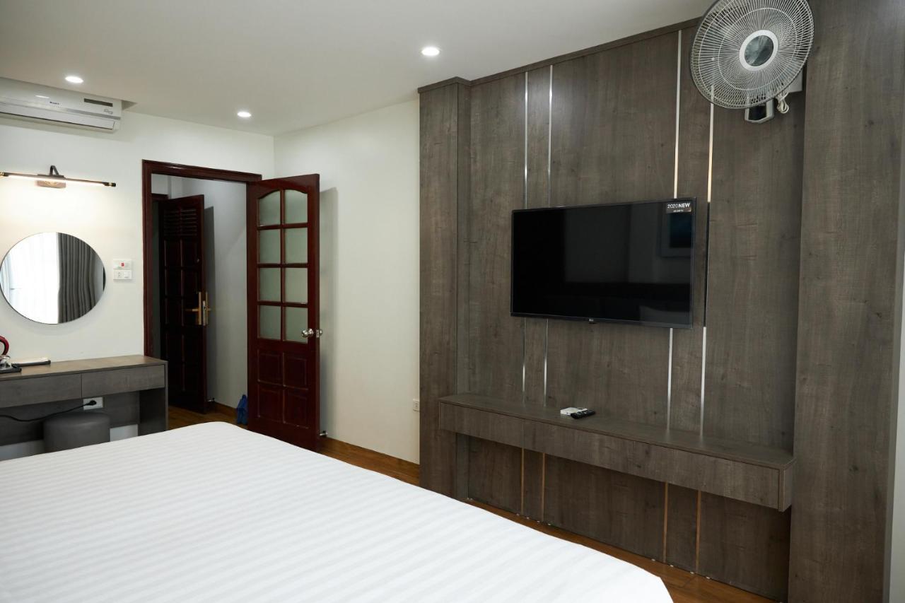 הלונג Van Nam Hotel מראה חיצוני תמונה