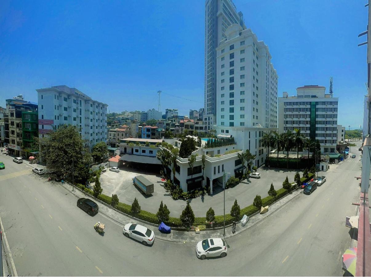הלונג Van Nam Hotel מראה חיצוני תמונה